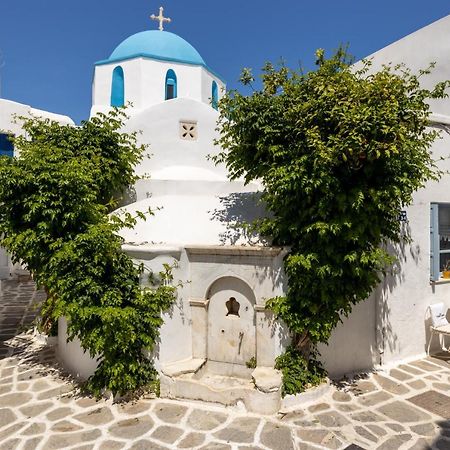 Hotel Dina Парос Екстериор снимка